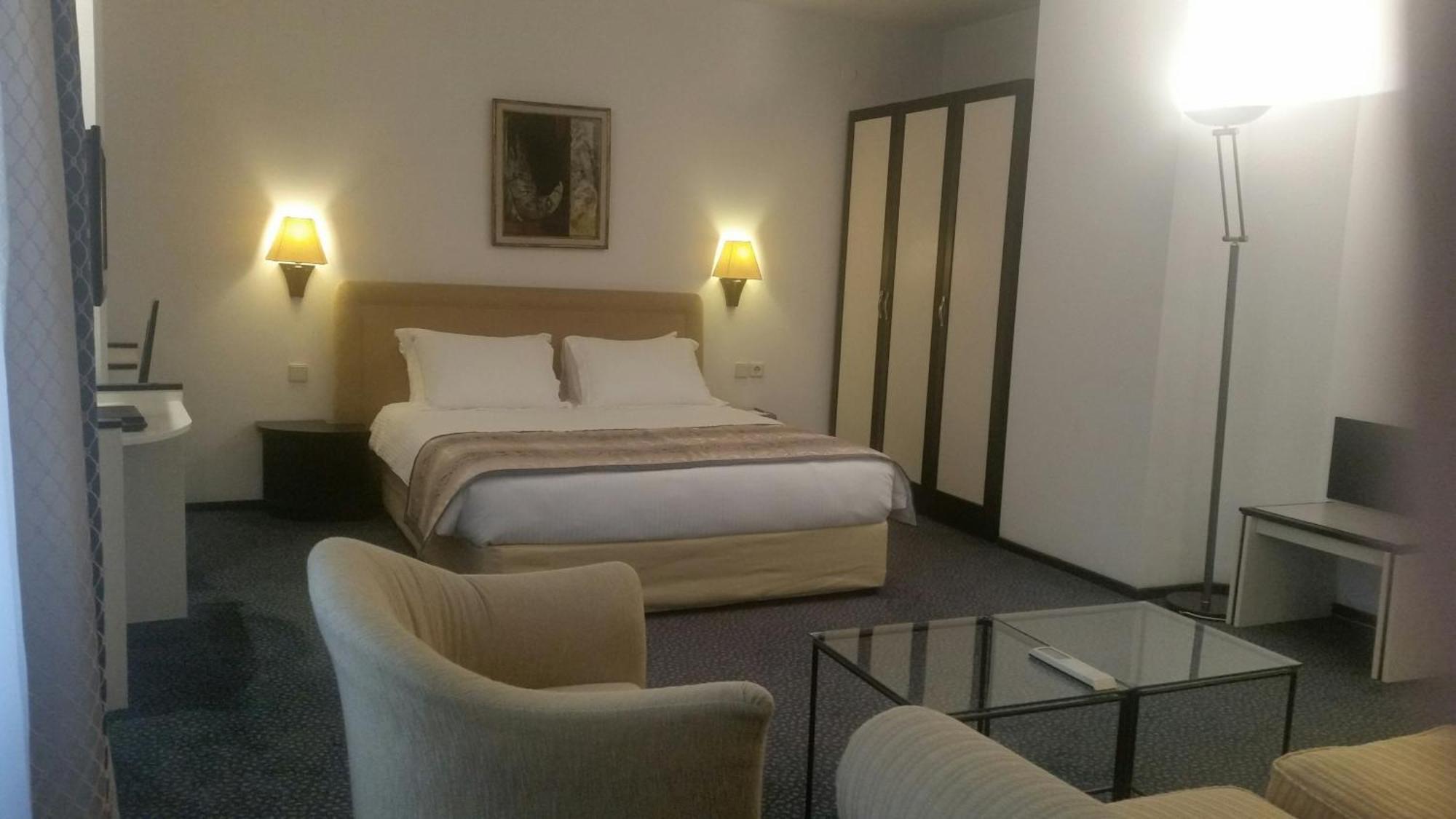 King Hotel Guvenlik Ankara Luaran gambar